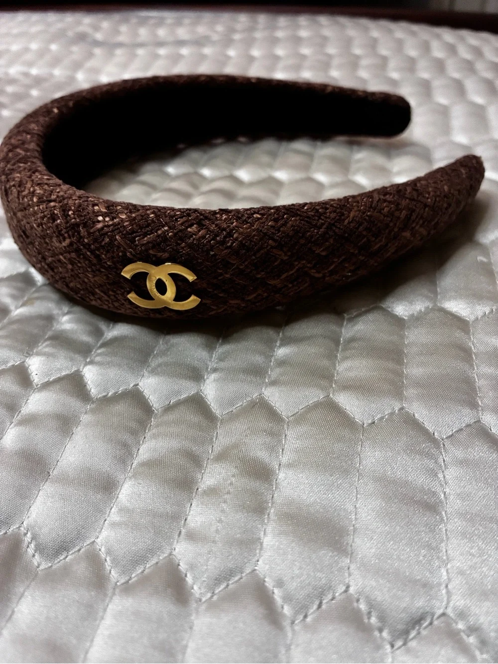 ChaneI. Brown Tweed Headband with Gold-Tone Logo Embellished CC Accent
